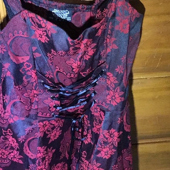 Queen of hearts! Red and black H&R dress! - Picture 4 of 12